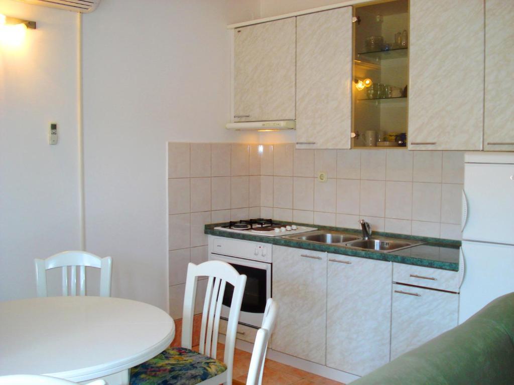 Apartments Nikolas Vodice Pokoj fotografie